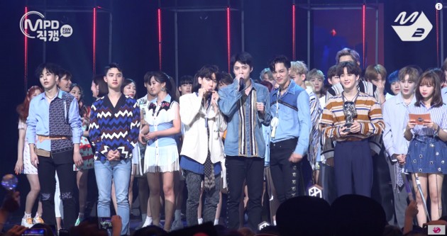 Baekhyun Salting Saat Satu Panggung dengan Tae Yeon di MCountdown Mnet