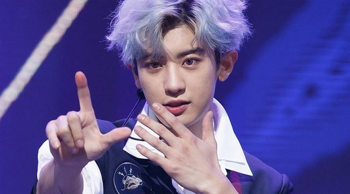 Foto: Protes Lagi, Chanyeol Bongkar Identitas Admin Instagram EXO dengan Cara Kocak Ini