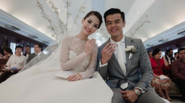 Foto: Bulan Madu, Dion Wiyoko Bagikan Foto Istri Saat Mandi