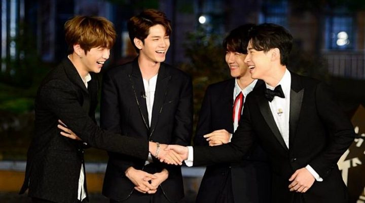 Foto: Jelang Tayang, 'Master Key' Unggah Foto Selfie Seru Baekhyun cs Usai Syuting Episode Perdana