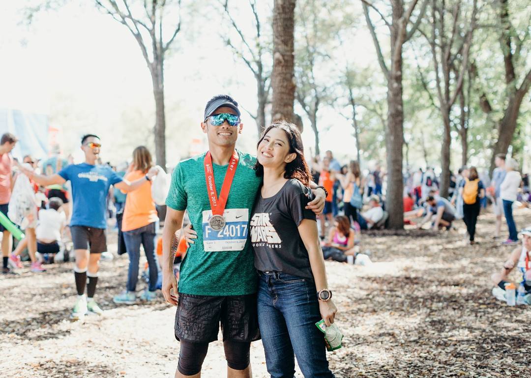 Dian Sastro Berikan Semangat pada Suami