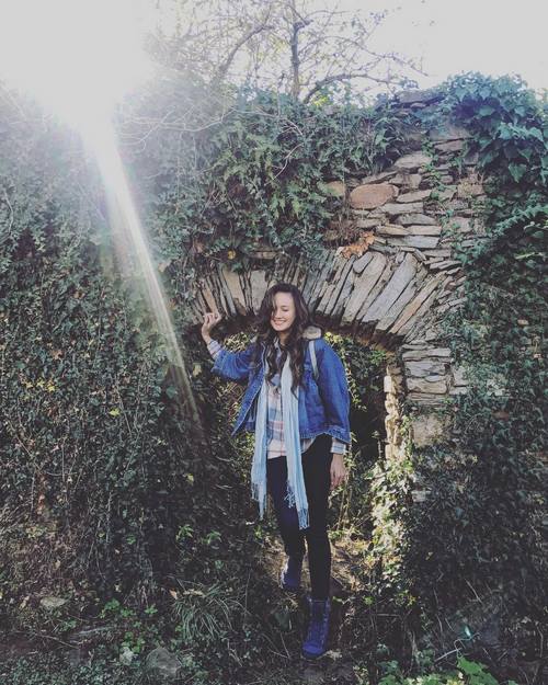 Jelajah Alam Bersama Nadine Chandrawinata