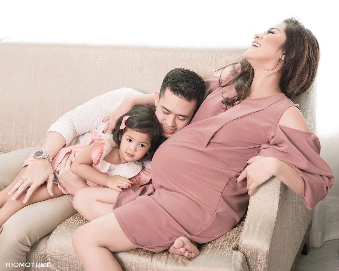  Maternity Shoot Kedua