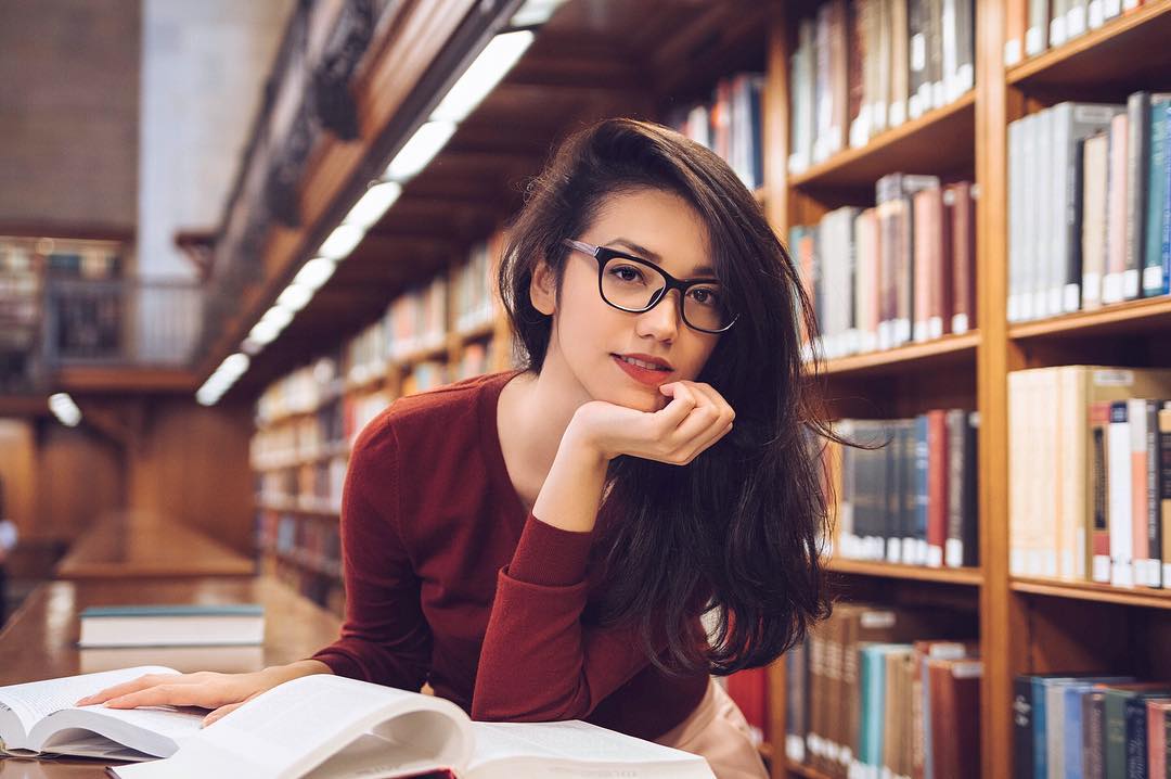 Velove Vexia Cantik & Smart