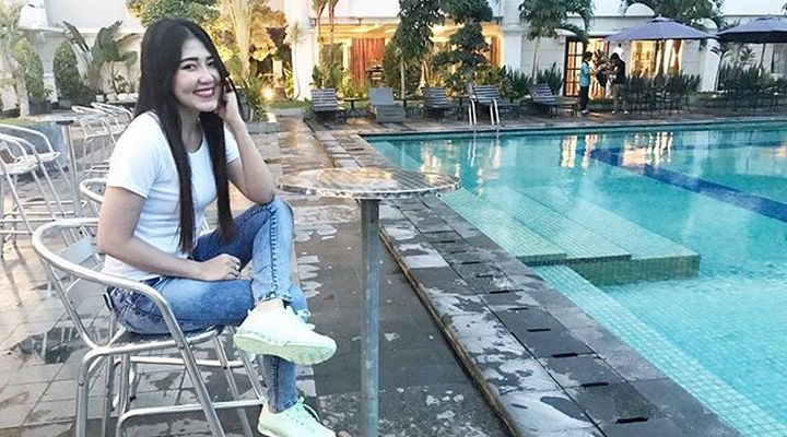 Foto: Beredar Kabar Via Vallen Sudah Menikah, Beneran?