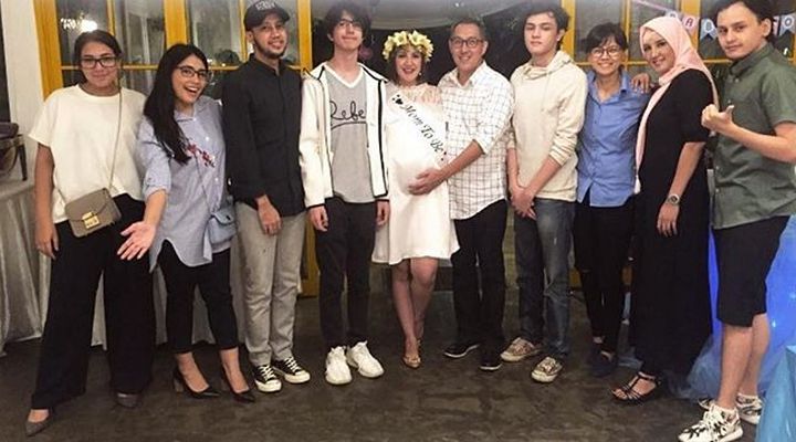 Foto: Gelar Baby Shower, Andi Soraya Tegaskan Tidak Hamil Duluan