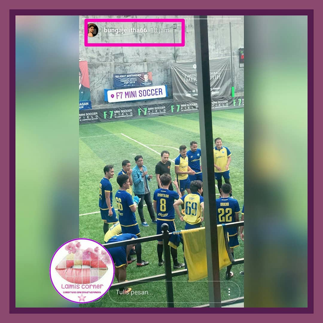 Bunga Jelitha Temani Syamsir Alam Main Bola