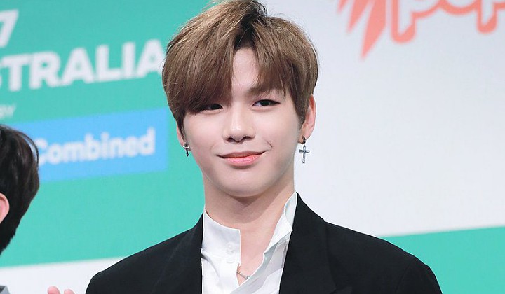 Foto: Fans Terkejut Lihat Sosok Pre-Debut Kang Daniel di Acara Musik Tahun 2016 Ini, Kenapa? 