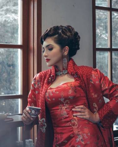  Tampil Bak Wanita Tionghoa