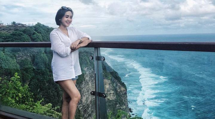 Foto: Posting Foto Seperti Ini Saat ke Bali, Cita Citata Matikan Kolom Komentar. Kenapa?