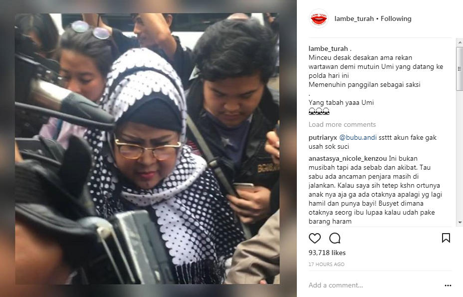 Elvy Sukaesih Datangi Pola Metro Jaya
