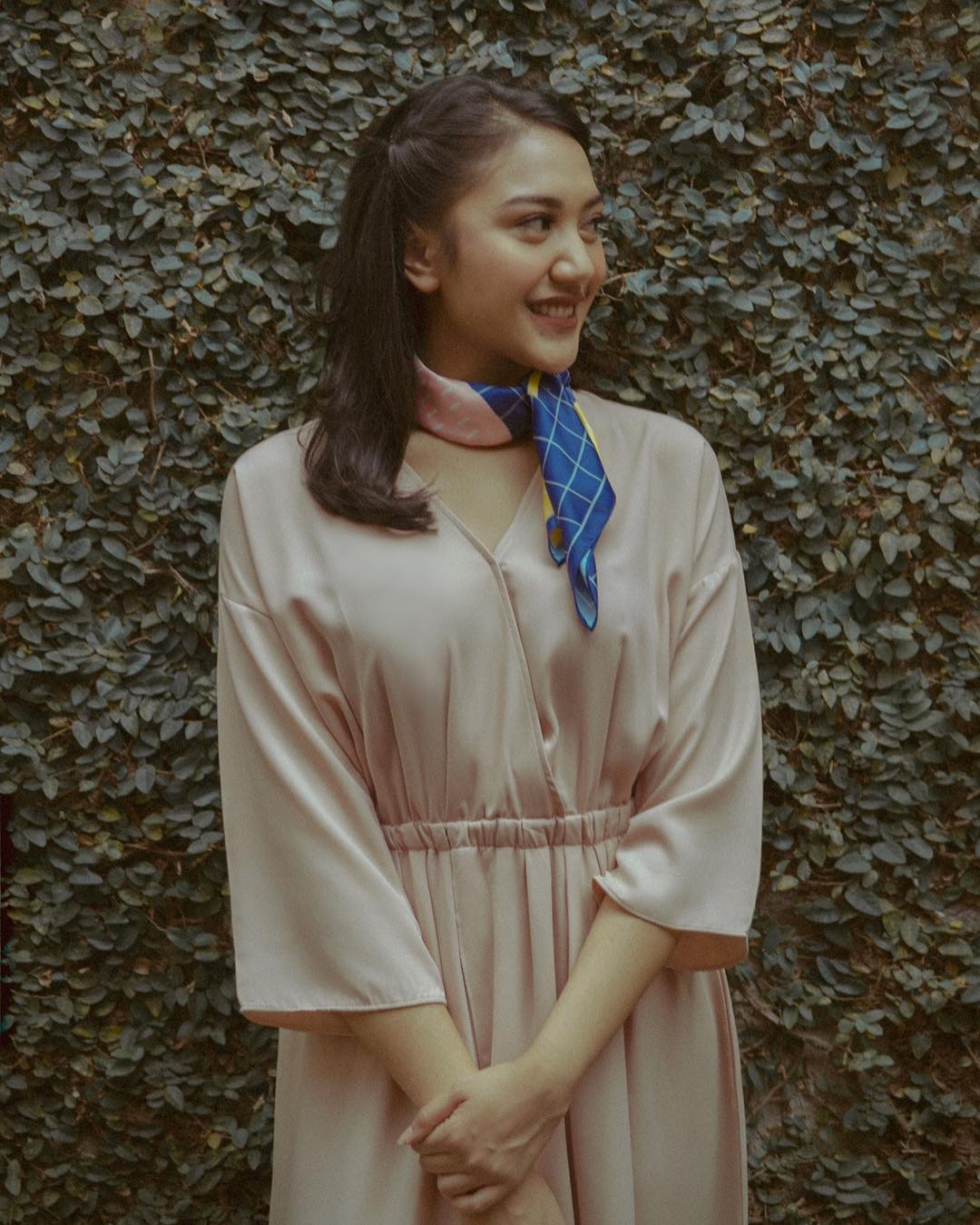 Cantik dan Sederhana