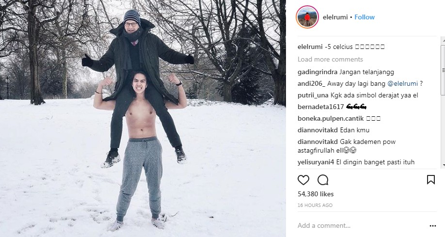 Postingan El Rumi Saat Telanjang Dada di Tengah Salju