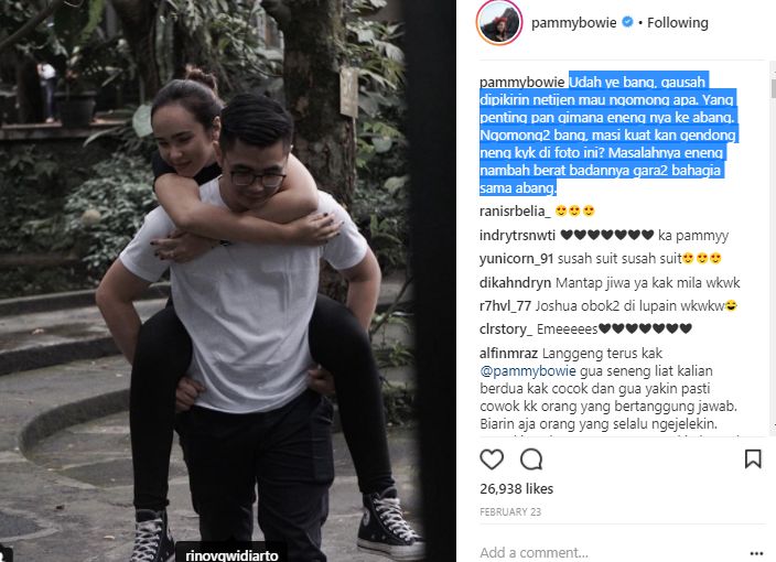 Pamela Bowie Unggah Foto Mesra