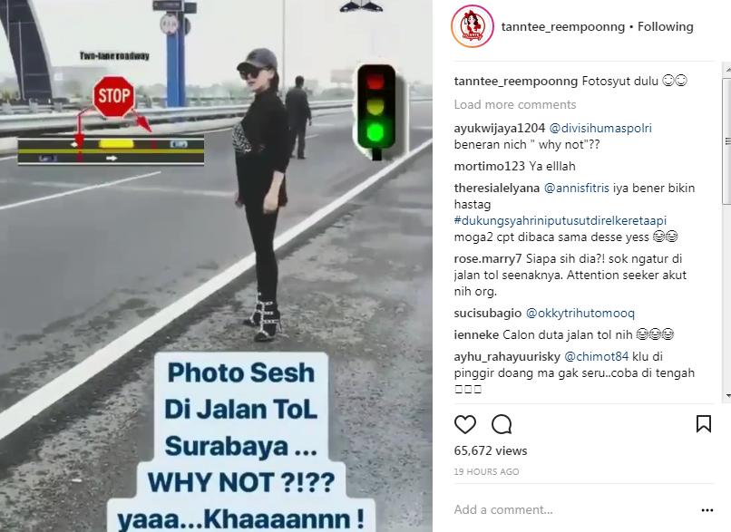 Syahrini Pemotretan di Jalan Tol