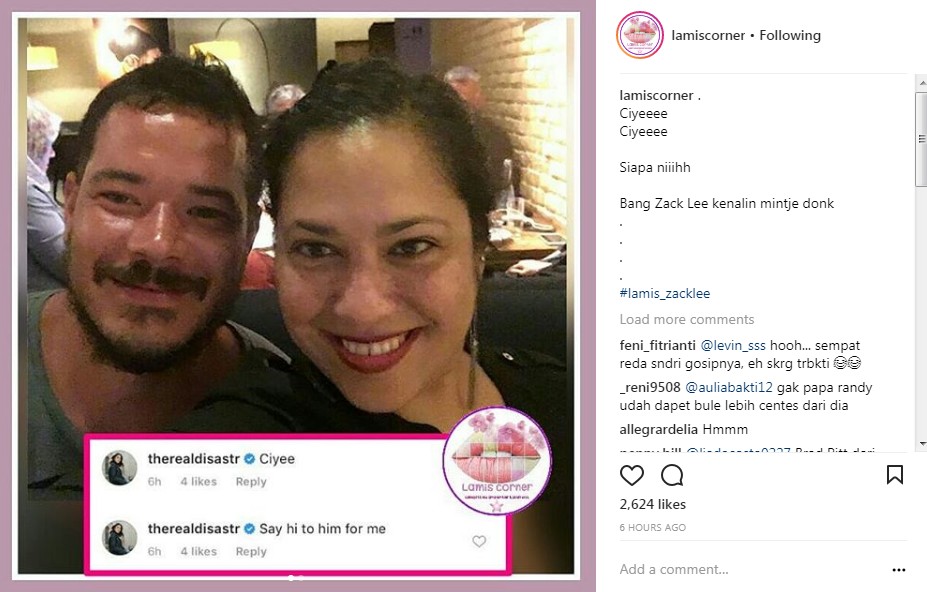 Zack Lee Selfie Bareng Wanita