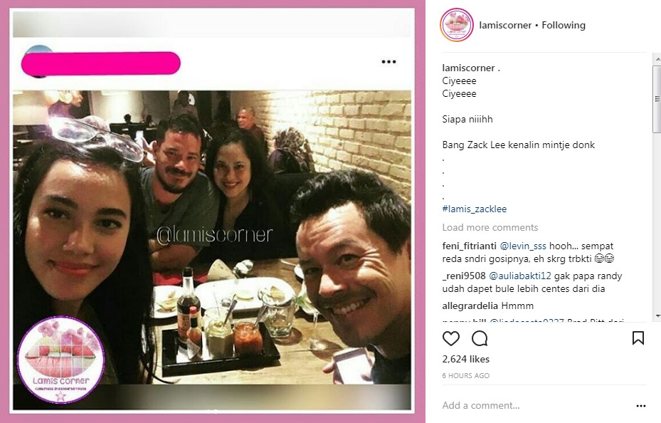 Zack Lee Berpose Bersama Seorang Wanita dan Dua Teman Lain