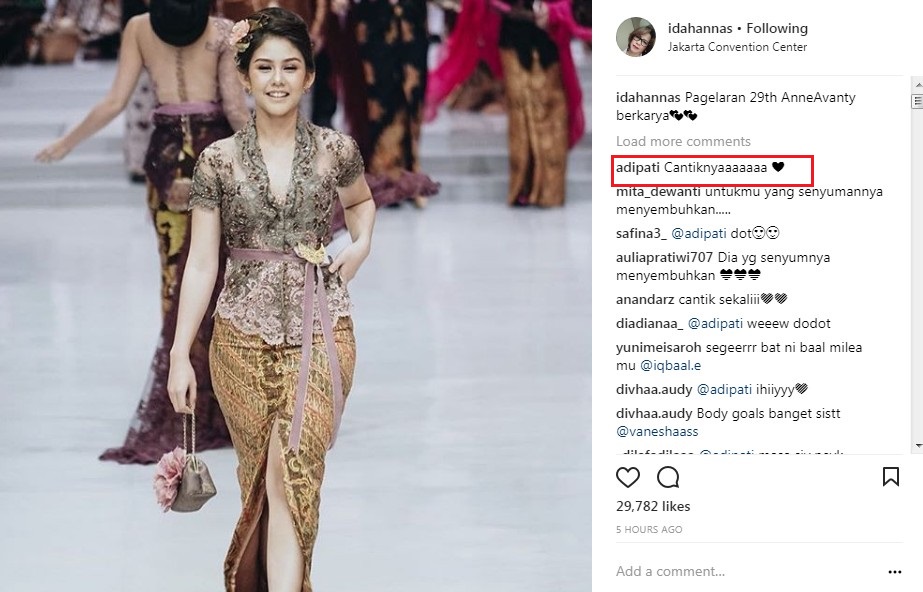 Adipati Dolken Komentari Vanesha Prescilla yang Kenakan Kebaya