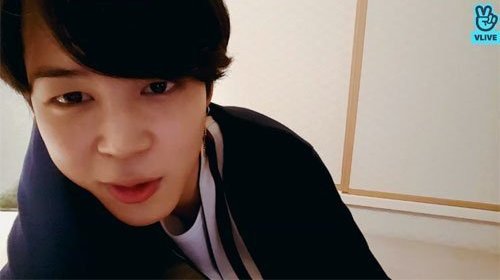 Jimin BTS Cerita Soal Kalungnya yang Hilang