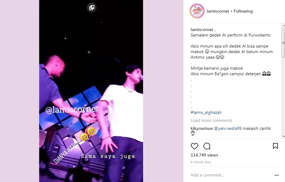 Lengan Al Ghazali Dipegang Seorang Pria