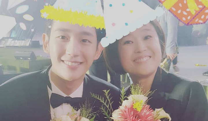 Foto: Puji Jung Hae In Usai Kontroversi Foto Pemenang di Baeksang 2018, Aktris Satu Agensi Ini Dikritik