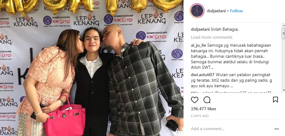 Potret Saat Ahmad Dhani dan Maia Estianty Hadir Di Wisuda Dul Jaelani Sambil Mencium Anak Bungsunya