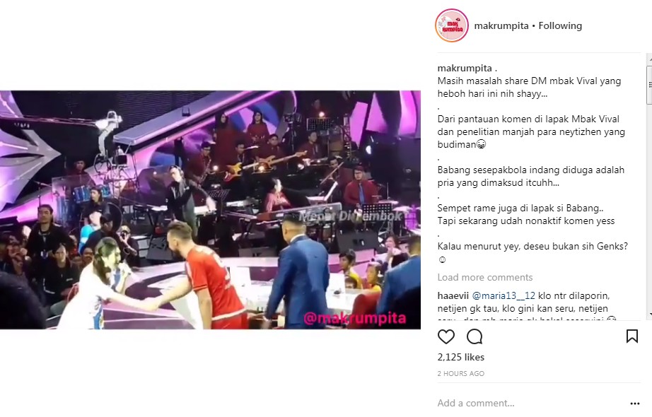 Via Vallen Berjabat Tangan dengan Marko Simic