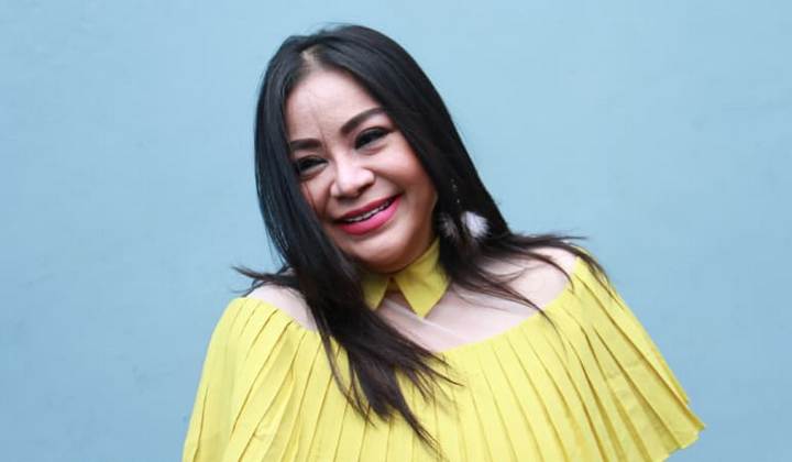 Foto: Alami Kecelakaan Mobil Bersama Sang Putri, Kaki Annisa Bahar Tergencet