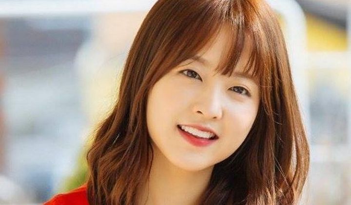 Foto: Jadi Bintang Tamu ‘Cultwo Show’, Park Bo Young Berbagi Cerita Miliki Ayah Seorang Tentara