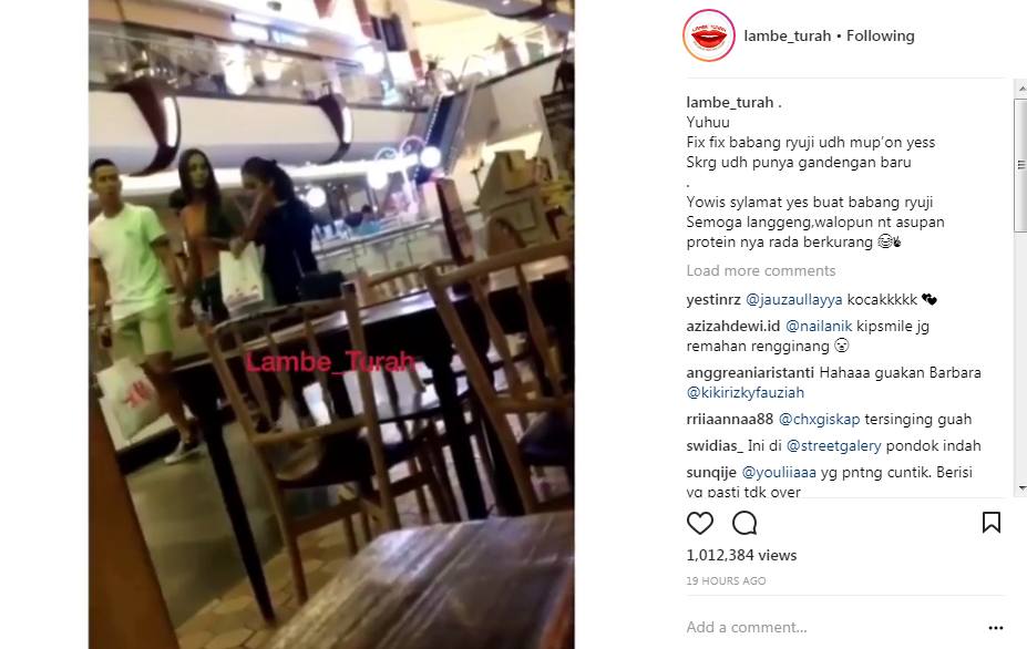 Ryuji Utomo Kepergok Gandeng Tangan Wanita