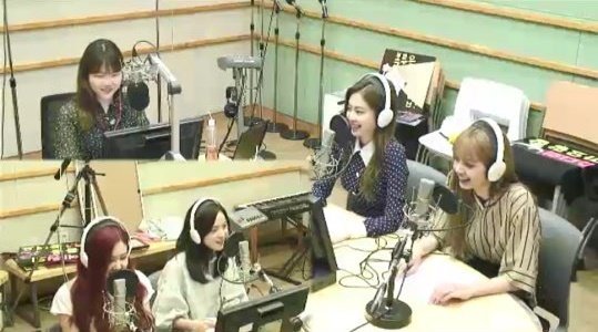 Black Pink di Acara Radio \'Suhyun\'s Volume Up\'