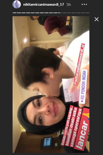 Ciuman Azka Sebelum Dioperasi