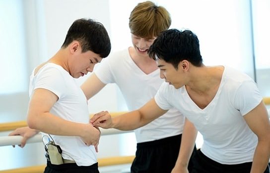 \'The Butler\' berlatih balet