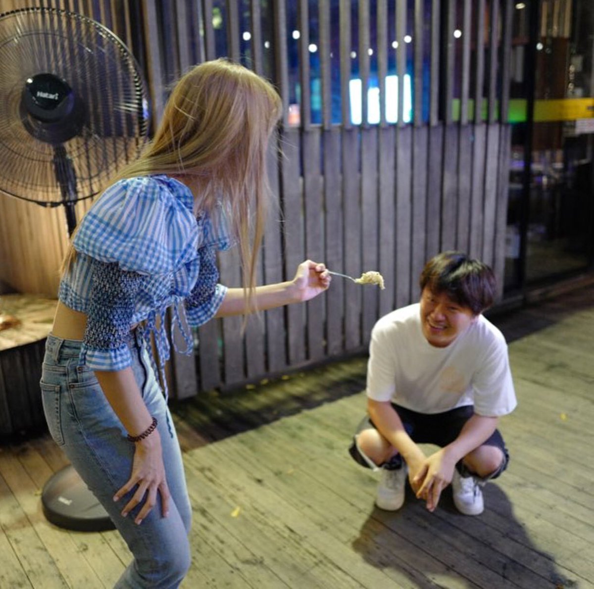 Lisa dan manajer yang lucu