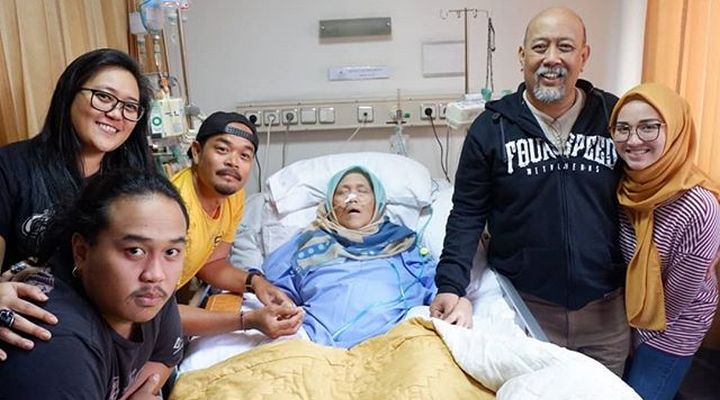Foto: Kabar Duka, Istri Indro Warkop Meninggal Dunia Setelah Berjuang Melawan Kanker Paru-Paru