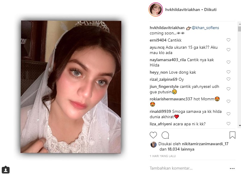 Hilda Vitria Pakai Baju Pengantin