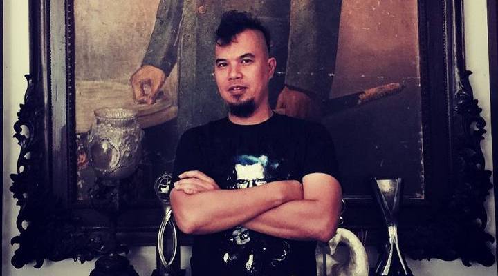 Foto: Ahmad Dhani Curiga Polda Jawa Timur Curang dalam Menangani Kasusnya, Kok Bisa?