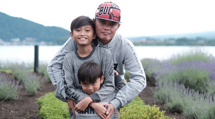 Foto: Marahi Sang Anak Karena Nilai Raport Merah, Sule Malah Bikin Netter Terkekeh