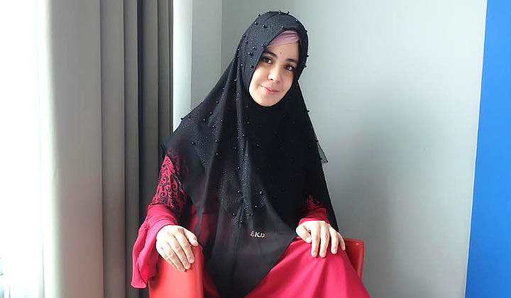 Foto: Bikin Heboh Diam-Diam Sudah Nikah Lagi, Sederet Pria Ini Hiasi Perjalanan Cinta Risty Tagor