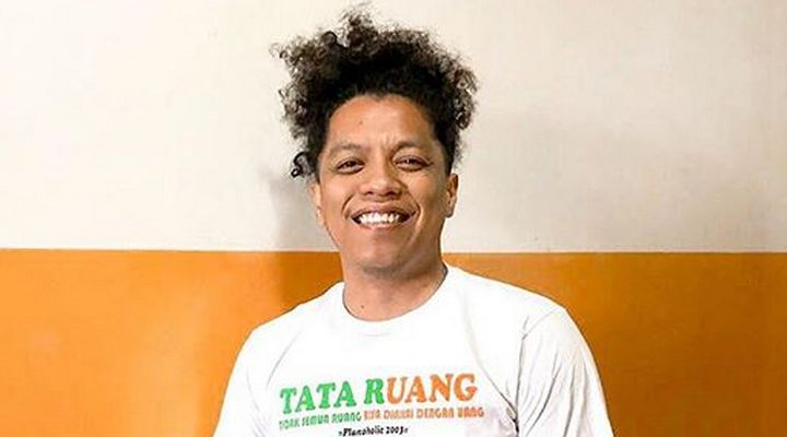 Foto: Tak Hanya Ernest Prakasa, Arie Kriting Juga Kritik Arie Untung Soal Postingan 812 Malaysia