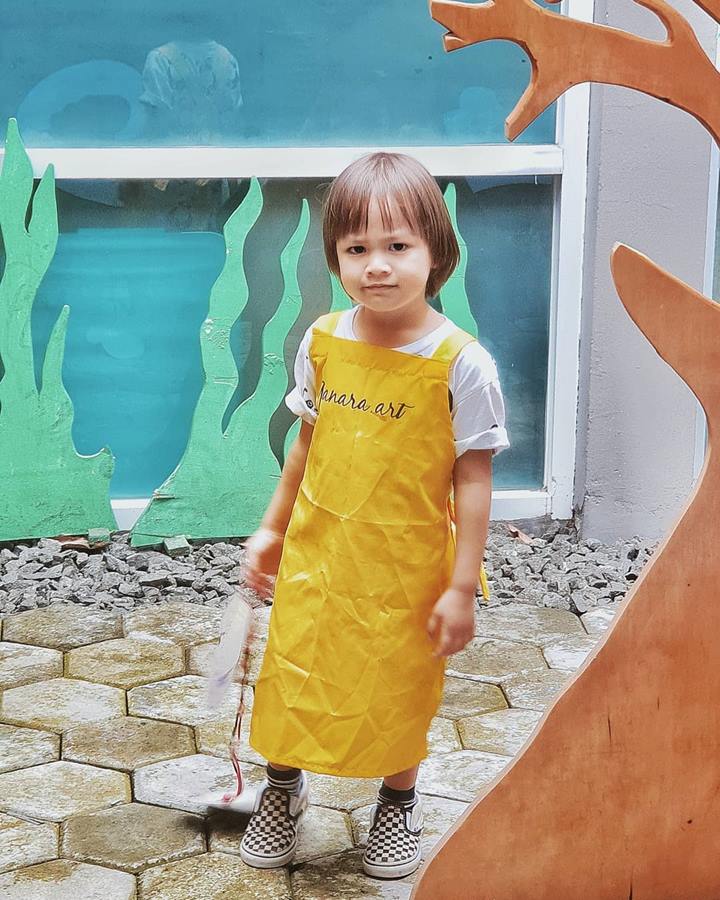 Gemas dan Ganteng, Bjorka Dieter Morscheck Jadi Idaman Para Netizen