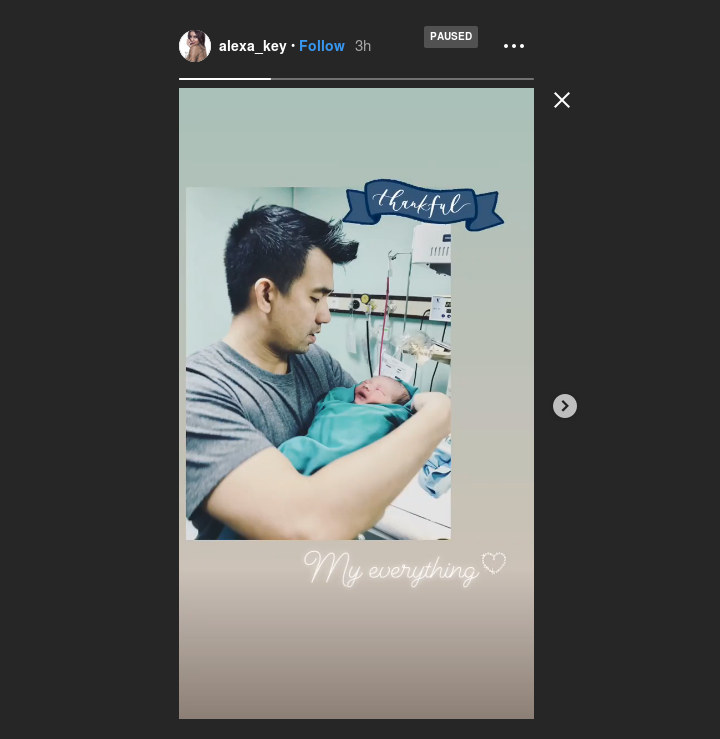 Alexa Key Melahirkan