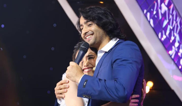 Foto: Ayu Ting Ting ‘CLBK’ dengan Shaheer Sheikh, Umi Kalsum: Mau Ngelamar Pasti Diterima