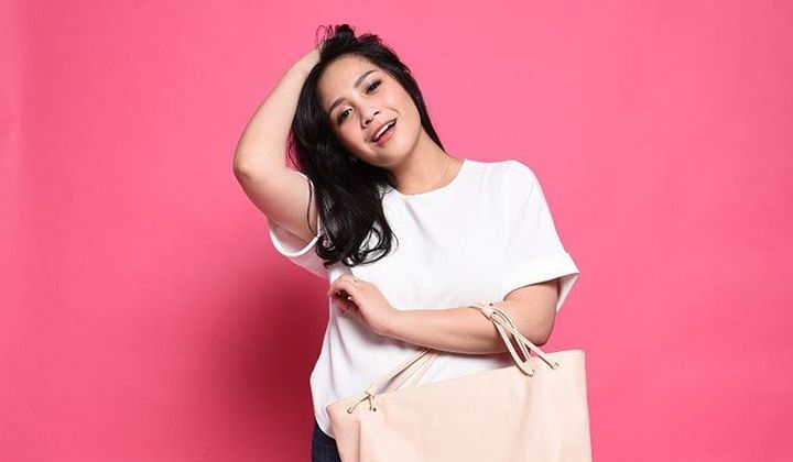 Foto: Nagita Slavina Dikabarkan Hamil Lagi, Benar kah?