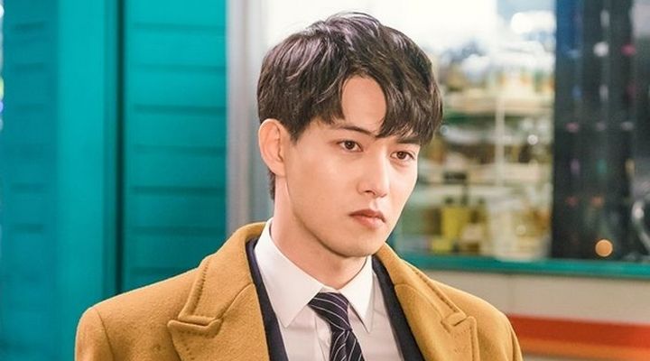 Foto: Kini Terseret Skandal Grup Chat, Beredar Video Buruknya Jong Hyun CN Blue Perlakukan Para Fans