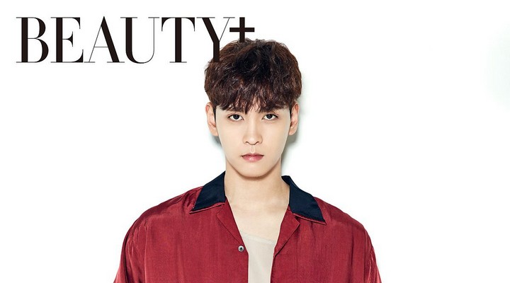 Foto: Tiba-Tiba Mundur dari Drama 'Hotel Del Luna', Netter Curiga Choi Tae Joon Terlibat Skandal Grup Chat