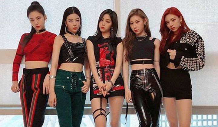 Foto: Waffle-Pizza Hingga Sup Daging, Ini Ternyata Makanan Lezat Favorit Para Member ITZY