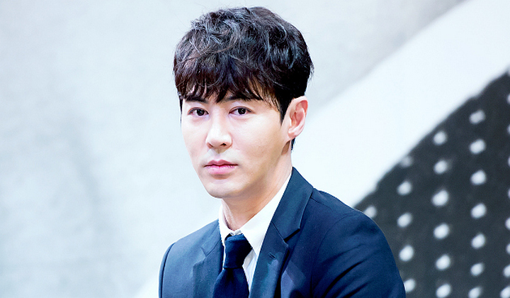 Foto: Kini Merasa Malu, Jun Jin Akui Banyak Fans yang Masih Simpan Foto Album Bugil Shinhwa