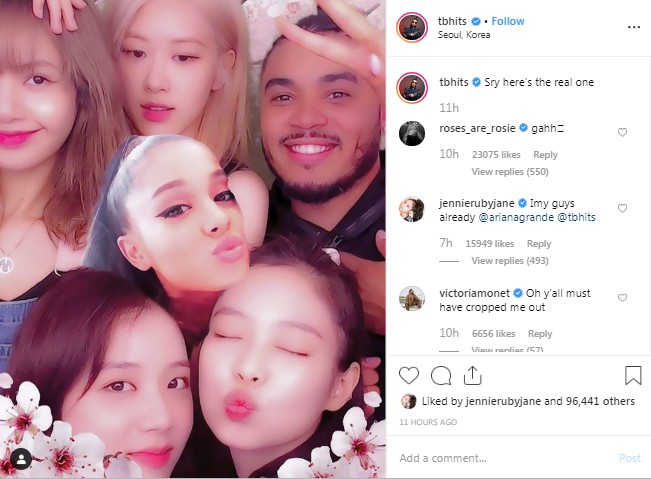 BLACKPINK foto bersama dengan Tommy Brown dan Ariana Grande