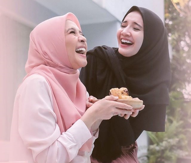 Ajak Promosikan Bisnis